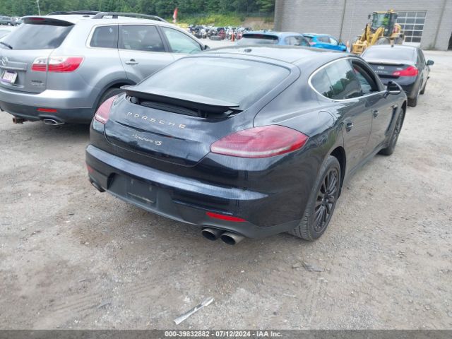 WP0AB2A75EL055961 Porsche Panamera 4s