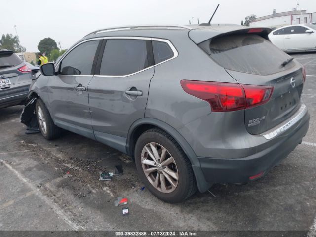 JN1BJ1CP1HW031855 Nissan Rogue Sport Sv