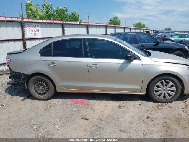 3VW2K7AJXEM327154 Volkswagen Jetta 2.0l S