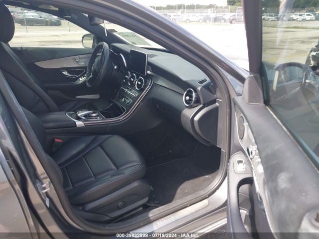 55SWF4JB0JU273781 Mercedes-Benz C 300