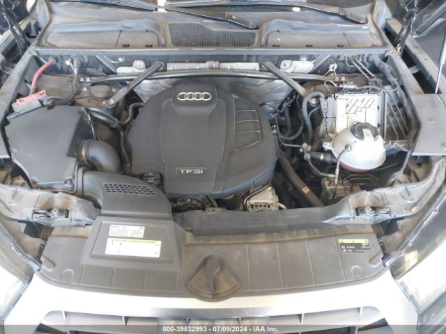 WA1BNAFY8J2104782 Audi Q5 2.0t Premium/2.0t Tech Premium