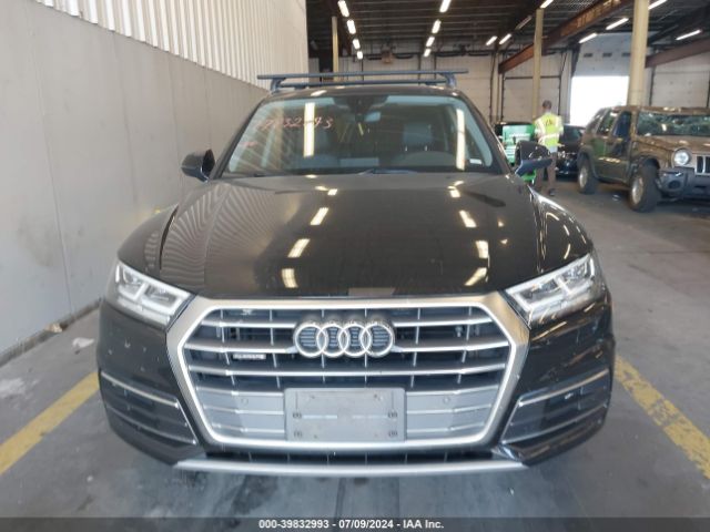WA1BNAFY8J2104782 Audi Q5 2.0t Premium/2.0t Tech Premium