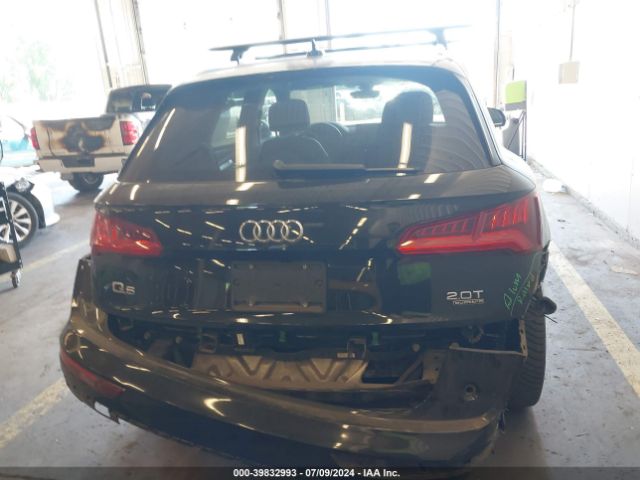 WA1BNAFY8J2104782 Audi Q5 2.0t Premium/2.0t Tech Premium