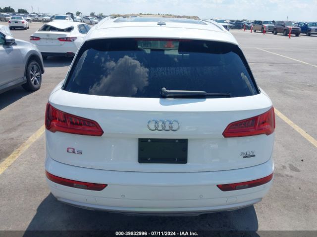WA1BNAFY7J2076876 Audi Q5 2.0t Premium/2.0t Tech Premium
