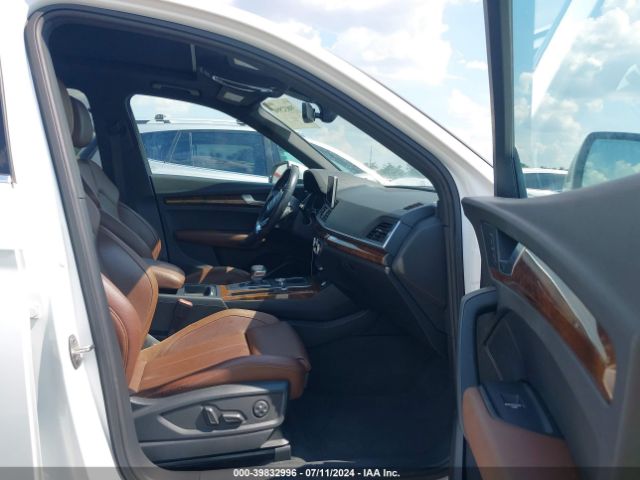 WA1BNAFY7J2076876 Audi Q5 2.0t Premium/2.0t Tech Premium