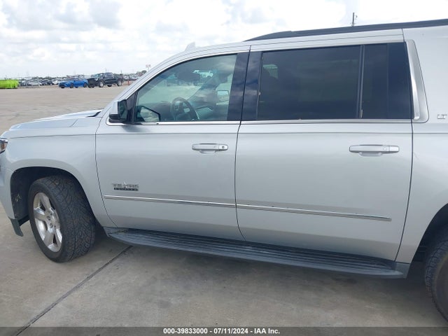 Chevrolet Suburban 1500 Lt 2015 1GNSCJKC8FR724401 Image 14
