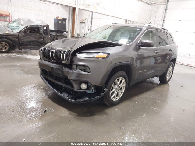 1C4PJMCB0EW138075 Jeep Cherokee Latitude