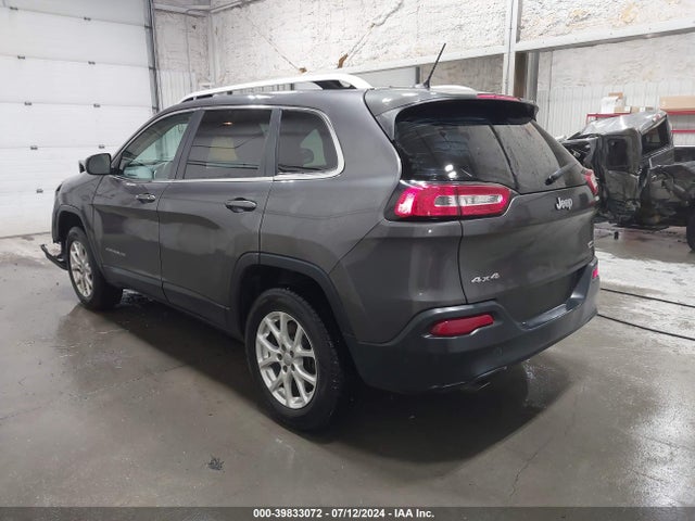 1C4PJMCB0EW138075 Jeep Cherokee Latitude