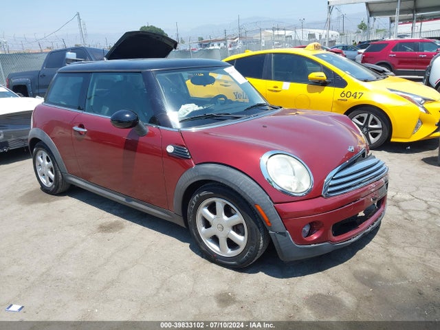 2009 MINI COOPER WMWMF33509TW70892 Photo 0
