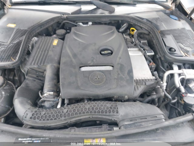 55SWF4JBXGU122696 Mercedes-Benz C 300 Luxury/sport