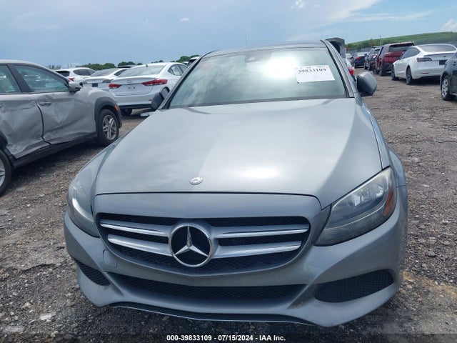 55SWF4JBXGU122696 Mercedes-Benz C 300 Luxury/sport