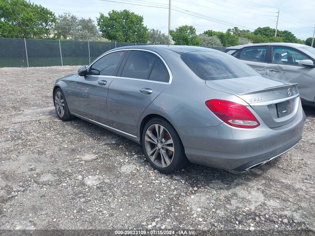 55SWF4JBXGU122696 Mercedes-Benz C 300 Luxury/sport