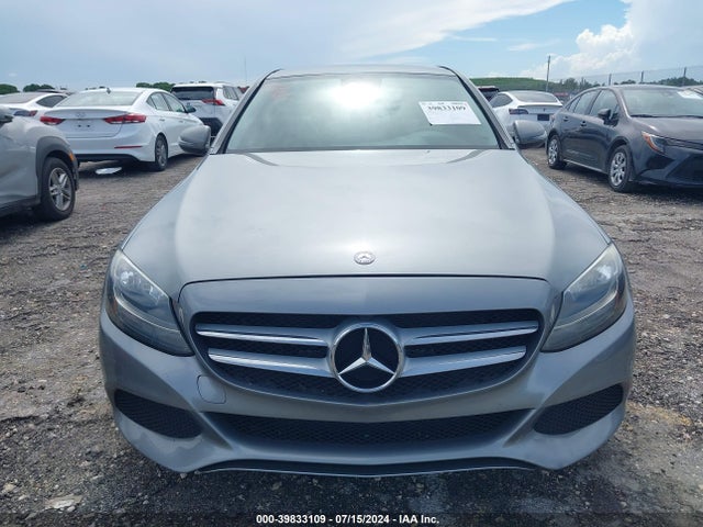 55SWF4JBXGU122696 Mercedes-Benz C 300 Luxury/sport