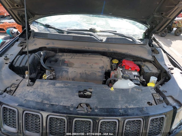3C4NJDDBXHT667937 Jeep New Compass Trailhawk 4x4