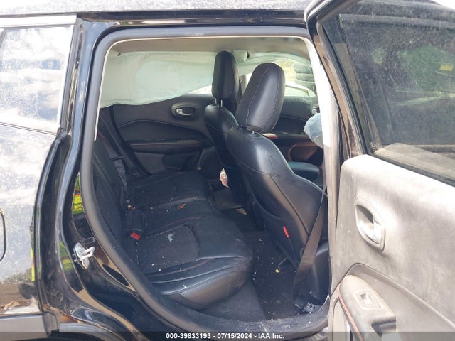 3C4NJDDBXHT667937 Jeep New Compass Trailhawk 4x4