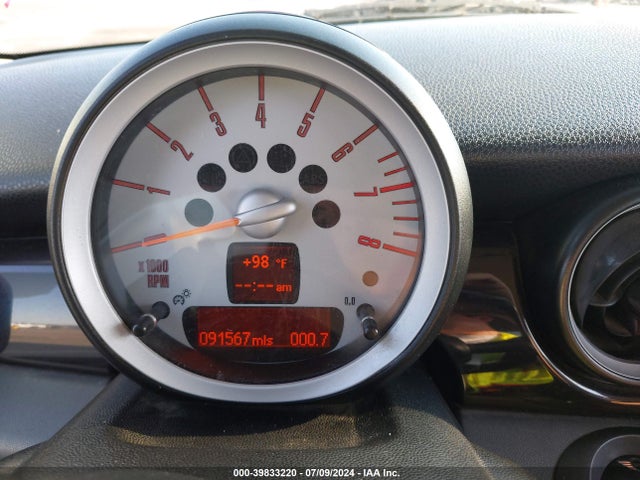 2009 MINI COOPER S CLUBMAN WMWMM33529TP92174 Photo 6