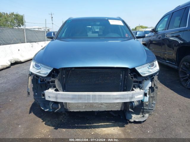 WA1HCCFS5HR000257 Audi Q3 2.0t Premium