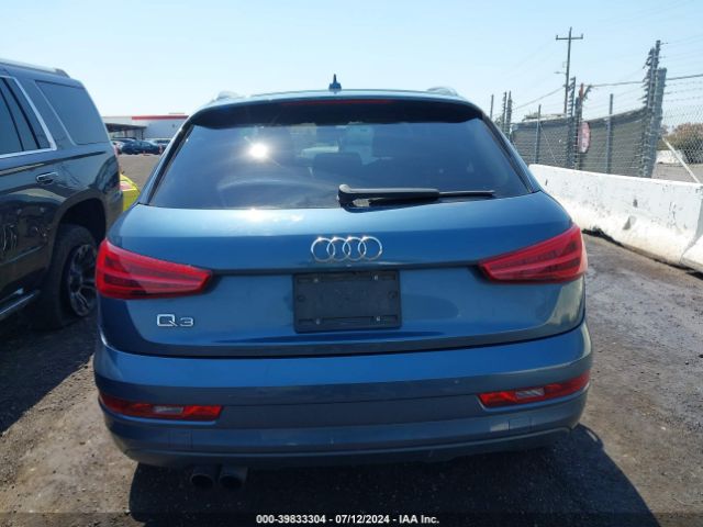WA1HCCFS5HR000257 Audi Q3 2.0t Premium