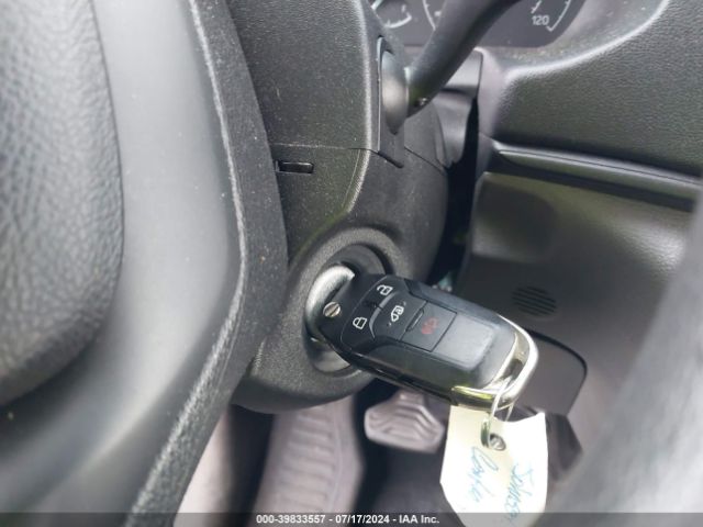 1FTYE1Y88LKA70066 Ford Transit-150