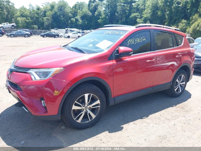Toyota Rav4 Xle 2016 JTMRFREV0GJ078846 Image 2