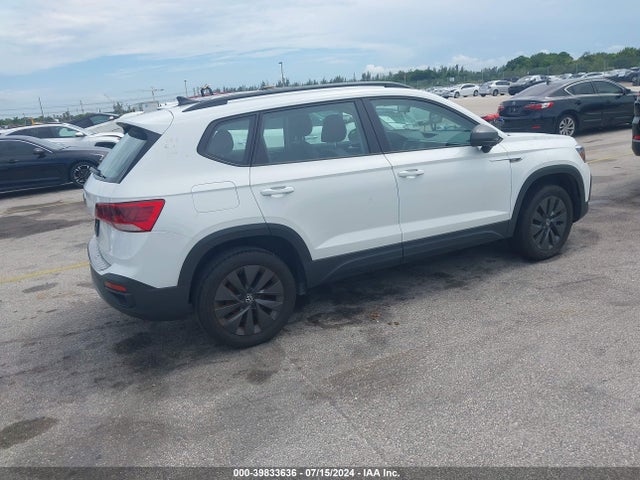 3VVCX7B2XNM027485 Volkswagen Taos 1.5t S