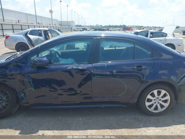 5YFEPMAE5NP317529 Toyota COROLLA LE
