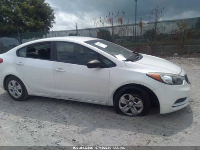 KNAFX4A62G5527371 KIA FORTE LX
