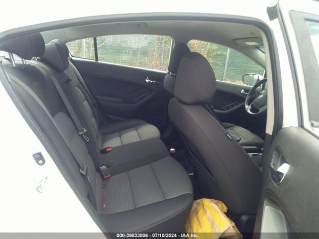 KNAFX4A62G5527371 KIA FORTE LX