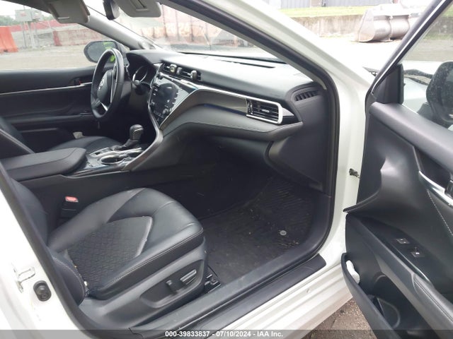 4T1B61HK5JU050238 Toyota CAMRY XSE
