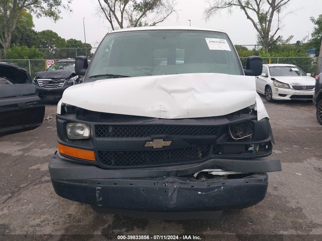 Chevrolet Express 2500 Work Van 2015 1GCWGFCF5F1165795 Image 6