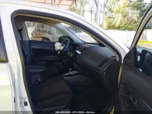 JA4AR3AU1KU030885 Mitsubishi Outlander Sport 2.0 Le