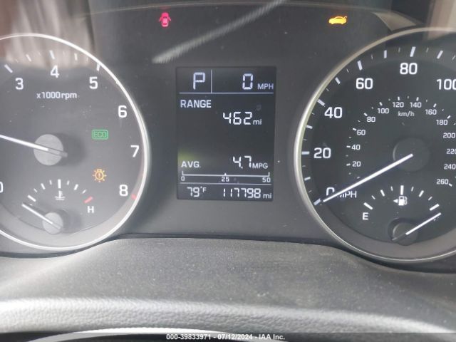 KMHD84LF5HU102668 Hyundai ELANTRA SE