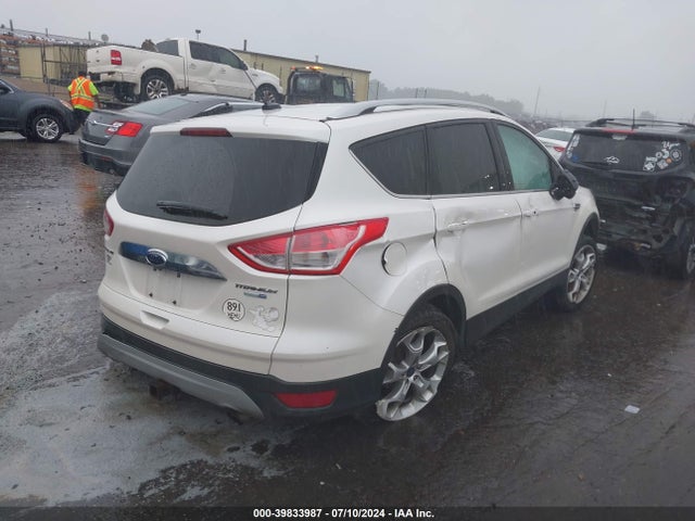 Ford Escape Titanium 2015 1FMCU9J95FUC68137 Image 4
