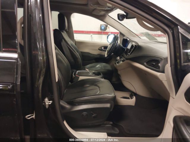 2C4RC1GG2KR574311 Chrysler Pacifica Limited