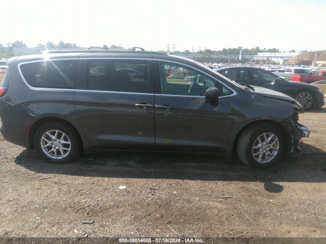 2C4RC1DG5LR172093 Chrysler Voyager Lxi