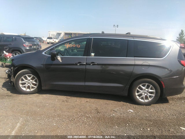 2C4RC1DG5LR172093 Chrysler Voyager Lxi