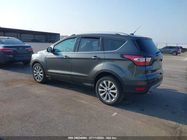 Ford Escape Titanium 2017 1FMCU0J95HUE32792 Image 3