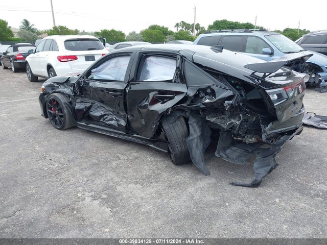 Honda Civic Type R Base (m6) 2024 JHMFL5G46RX000059 Image 3