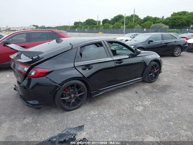 Honda Civic Type R Base (m6) 2024 JHMFL5G46RX000059 Image 4
