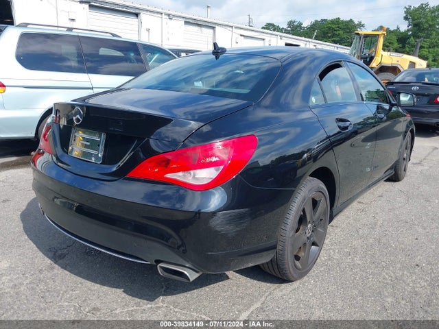 Mercedes-Benz CLA 250 2015 WDDSJ4EB1FN189573 Image 4