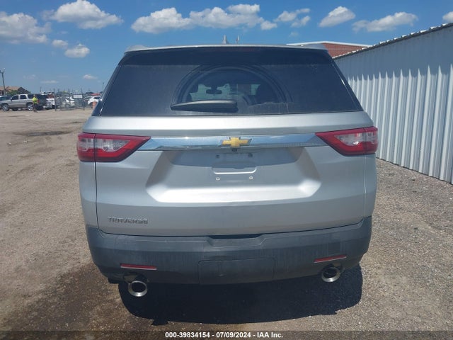 Chevrolet Traverse Ls 2018 1GNERFKWXJJ126109 Image 16