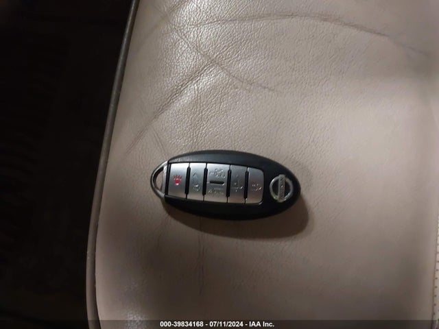 Nissan Quest Sl 2015 JN8AE2KP8F9120391 Image 11