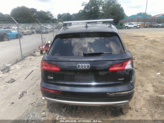 WA1ANAFY8K2048405 Audi Q5 45 Premium