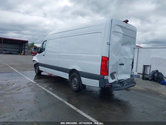 W1W40CHY9MT055892 Mercedes-Benz Sprinter 2500 High Roof I4