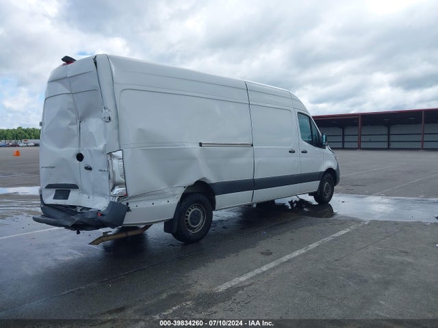 W1W40CHY9MT055892 Mercedes-Benz Sprinter 2500 High Roof I4
