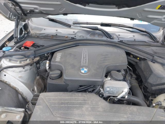 WBA8E1G32HNU16878 BMW 3 Series 320i