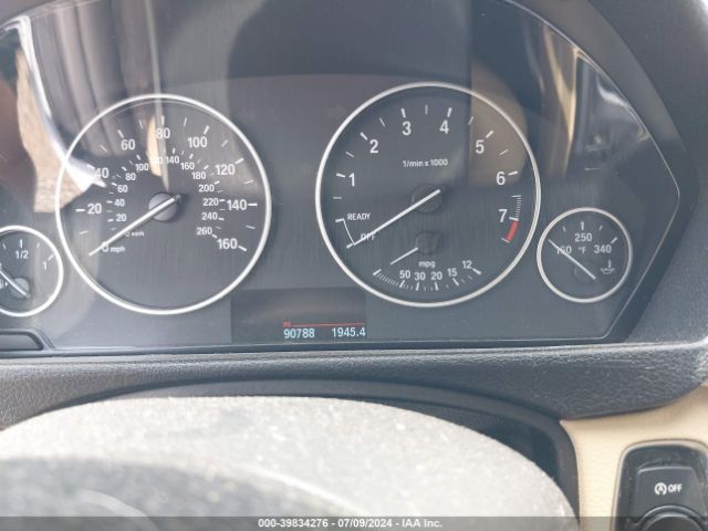 WBA8E1G32HNU16878 BMW 3 Series 320i