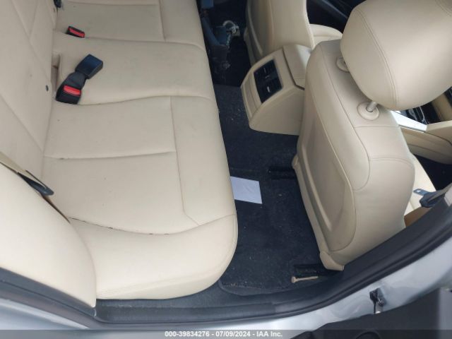 WBA8E1G32HNU16878 BMW 3 Series 320i