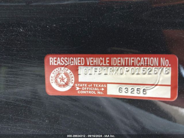 1G1FB1RX0P0152678 Chevrolet Camaro Rwd  1lt