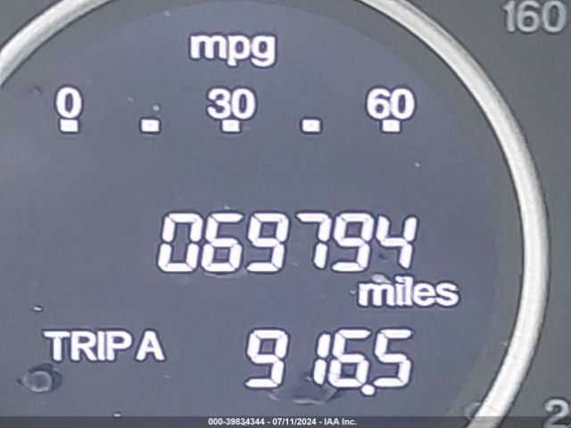 2HKRM4H38GH686609 Honda CR-V LX